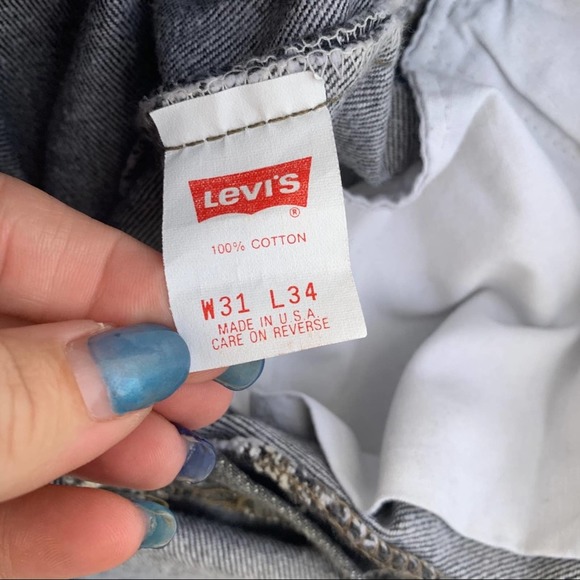 Vintage 90s Levi’s 501XX faded black raw hem jeans - Picture 5 of 8